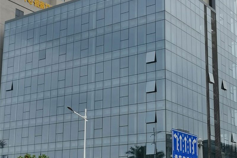 Hidden frame glass curtain wall